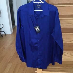 Bellissimo Men's Wrinkle Free Blue Shirt NWT.